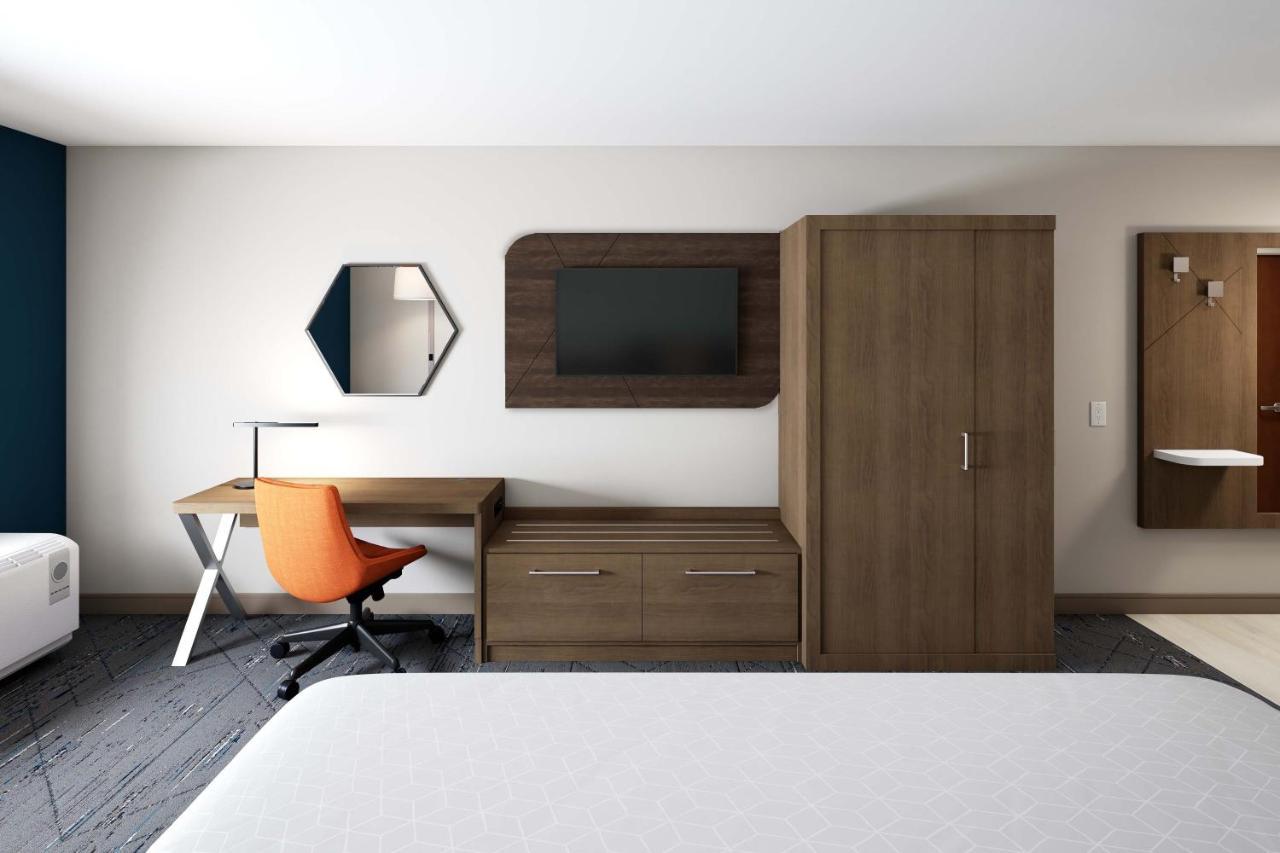 Express & - By Ihg 3*